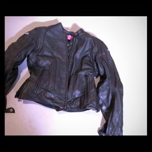Joe rocket woman’s leather motorcycle jacket